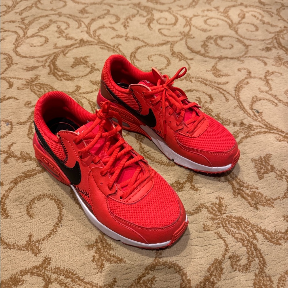 Nike Vibrant Red Women’s Athletic Shoes